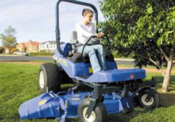 Iseki SZ Zero-Turn Mower Overview